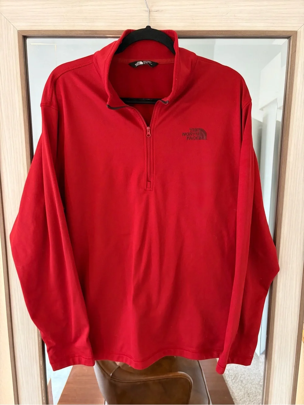 The North Face Men’s Red Half Zip Pull Over XL Classic Sport Sweater